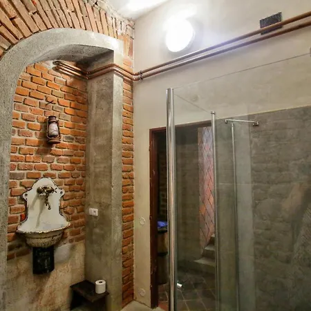 Housuv Mlyn Guest house *