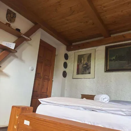 Housuv Mlyn Guest house *